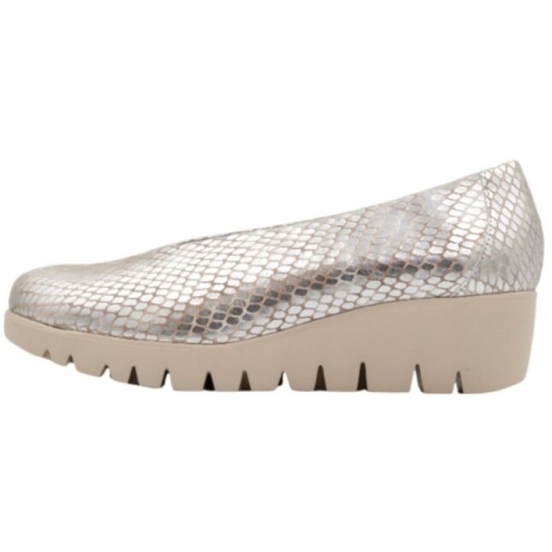 ΓΥΝΑΙΚΕΙΟ ΜΟΚΑΣΙΝΙ ΣΑΜΠΑΝΙΖΕ WONDERS C-33100 CHAMPAGNE